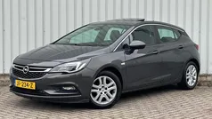 Gebruikt 2016 Opel Astra Edition Hatchback | € 8.245 (Eerlijke prijs)