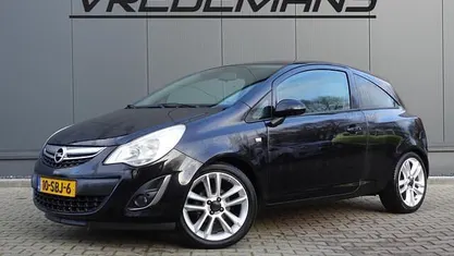 Occasion 2011 Opel Corsa Color Edition Hatchback | € 3.750 (Eerlijke prijs)