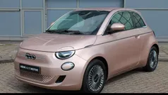 Rood Nieuw 2024 Fiat 500e Urban Hatchback | € 26.995 (Eerlijke prijs)