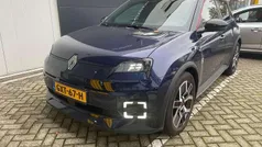 Gebruikt 2024 Renault R5 Komfort Hatchback | € 30.150 (Eerlijke prijs)