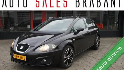 Zwart Gebruikt 2009 Seat Leon Hatchback | € 3.790 (Eerlijke prijs)