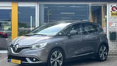 Grijs Gebruikt 2017 Renault Scénic IV Intens MPV | € 15.239 (Eerlijke prijs)
