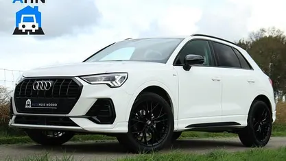 Gebruikt 2019 Audi Q3 S-Line SUV | € 27.995 (Eerlijke prijs)