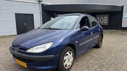 Occasion Peugeot 206 75 PK (55 kW) 2000 Hatchback