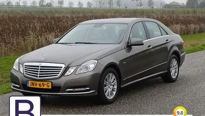 Gebruikt 2010 Mercedes E350 Elegance Sedan | € 19.995 (Eerlijke prijs)