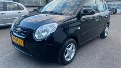 Gebruikt 2010 Kia Picanto Hatchback | € 3.250 (Eerlijke prijs)