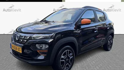 Occasion 2022 Dacia Spring Comfort Plus Hatchback | € 9.950 (Eerlijke prijs)