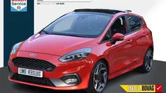 Rood Gebruikt 2018 Ford Fiesta ST Hatchback | € 18.950 (Eerlijke prijs)