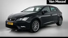Zwart Gebruikt 2015 Seat Leon Style Hatchback | € 10.400 (Eerlijke prijs)