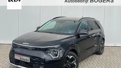 Zwart Gebruikt 2022 Kia e-Niro SUV | € 28.940 (Eerlijke prijs)