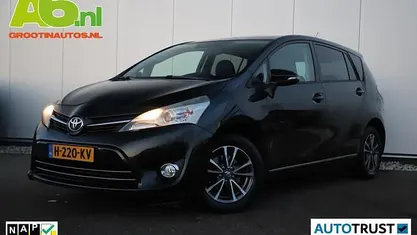 Zwart Gebruikt 2013 Toyota Verso MPV | € 10.900 (Eerlijke prijs)