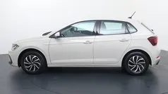 Grijs Gebruikt 2023 VW Polo Life Hatchback | € 18.440 (Eerlijke prijs)