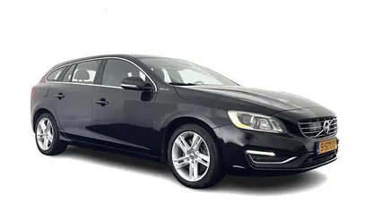 Gebruikt 2013 Volvo V60 Summum Stationwagen | € 6.945 (Eerlijke prijs)