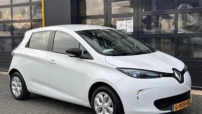 Wit Gebruikt 2019 Renault Zoe Life Hatchback | € 10.900 (Eerlijke prijs)