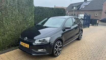 Occasion 2014 VW Polo Hatchback | € 6.999 (Eerlijke prijs)