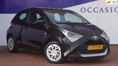 Gebruikt 2019 Toyota Aygo X-play Hatchback | € 7.999 (Eerlijke prijs)