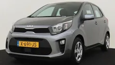 Grijs, metallic lak Gebruikt 2023 Kia Picanto Comfort Hatchback | € 12.990 (Goede deal)