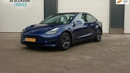 Occasion 2019 Tesla Model 3 Long Range AWD Sedan | € 18.440 (Eerlijke prijs)