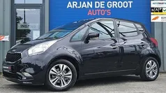 Zwart, metallic lak Gebruikt 2017 Kia Venga Hatchback | € 16.950 (Eerlijke prijs)