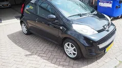 Gebruikt 2010 Peugeot 107 Hatchback | € 2.950 (Eerlijke prijs)