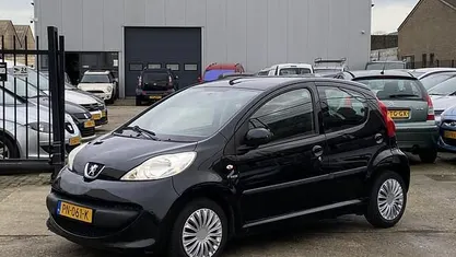 Gebruikt 2007 Peugeot 107 Hatchback | € 1.695 (Eerlijke prijs)
