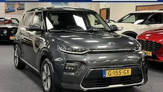 Grijs, metallic lak Gebruikt 2019 Kia Soul EV 2 SUV | € 19.950 (Eerlijke prijs)