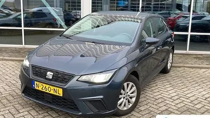 Grijs Occasion 2021 Seat Ibiza Style Hatchback | € 14.895 (Eerlijke prijs)