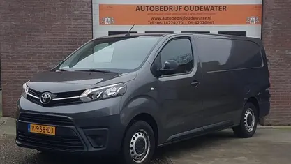 Occasion 2017 Toyota Proace Comfort MPV | € 4.499 (Super prijs)