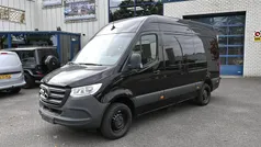 Zwart Gebruikt 2023 Mercedes Sprinter Van | € 36.950 (Eerlijke prijs)