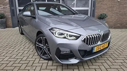 Grijs Gebruikt 2021 BMW 220 Executive Coupé | € 30.500 (Eerlijke prijs)