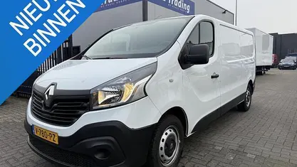 Occasion 2018 Renault Trafic Komfort MPV | € 9.250 (Super prijs)