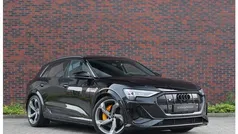 Gebruikt 2022 Audi e-tron S-Line SUV | € 47.950 (Super prijs)