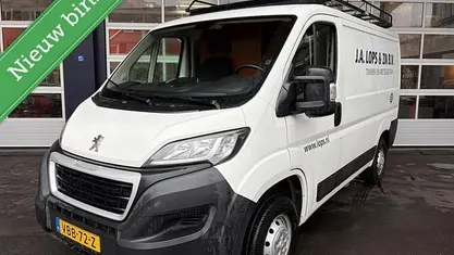 Occasion 2019 Peugeot Boxer Premium Van | € 15.900 (Goede deal)