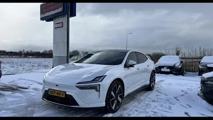 Wit Gebruikt 2025 Polestar 4 Pilot SUV | € 61.935 (Goede deal)