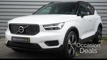 Wit Gebruikt 2021 Volvo XC40 R-Design SUV | € 32.995 (Eerlijke prijs)