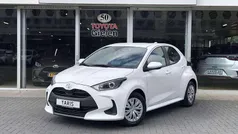 Gebruikt 2021 Toyota Yaris Active Hatchback | € 16.400 (Eerlijke prijs)