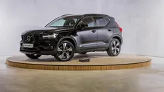 Zwart Gebruikt 2022 Volvo XC40 R-Design SUV | € 36.990 (Goede deal)