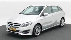 Grijs Gebruikt 2017 Mercedes B250 Ambition MPV | € 22.850 (Eerlijke prijs)