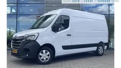 Wit Gebruikt 2023 Renault Master Van | € 22.900 (Goede deal)