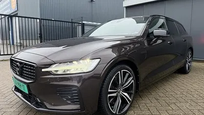 Gebruikt 2019 Volvo V60 Inscription Stationwagen | € 27.450 (Eerlijke prijs)