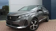 Grijs Gebruikt 2021 Peugeot 5008 GT MPV | € 28.400 (Goede deal)