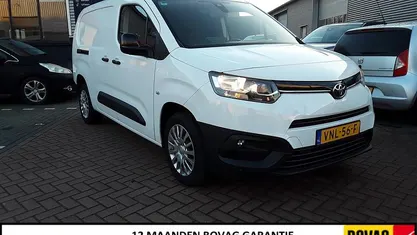 Wit (parellak) Gebruikt 2022 Toyota Proace City City MPV | € 15.250 (Eerlijke prijs)