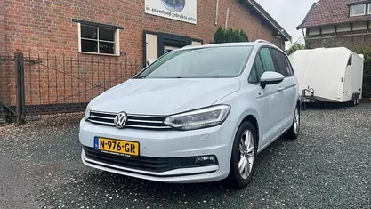 Gebruikt 2018 VW Touran Comfortline MPV | € 13.950 (Goede deal)