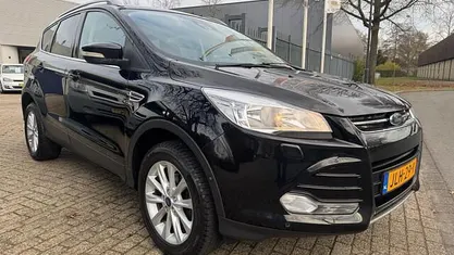 Occasion 2015 Ford Kuga Titanium SUV | € 10.999 (Goede deal)