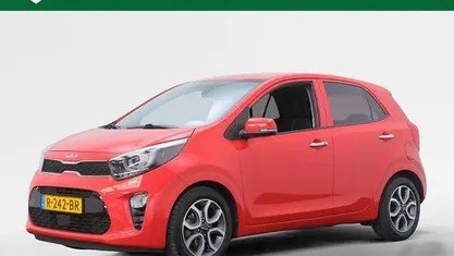 Rood Occasion 2022 Kia Picanto Plus Hatchback | € 16.950 (Eerlijke prijs)