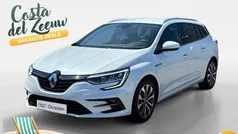 Blanc nacré qnc (licht wit) Gebruikt 2022 Renault Mégane GrandTour Techno Stationwagen | € 23.735 (Eerlijke prijs)