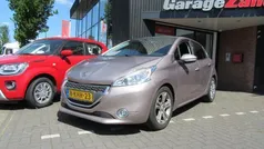 Roze Gebruikt 2013 Peugeot 208 Allure Hatchback | € 8.750 (Eerlijke prijs)