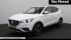 Gebruikt 2021 MG ZS Luxury Sedan | € 16.400 (Eerlijke prijs)