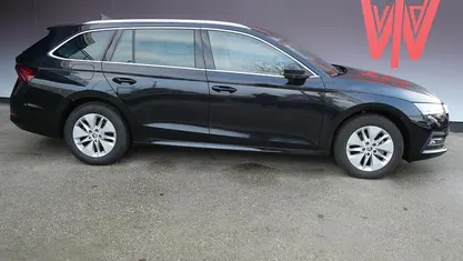 Occasion 2024 Skoda Octavia Business Line Stationwagen | € 25.990 (Goede deal)