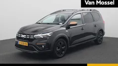 Zwart Gebruikt 2024 Dacia Jogger Extreme MPV | € 24.425 (Eerlijke prijs)